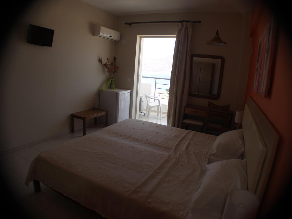 Iolkos Hotel Kárpathos Værelse billede