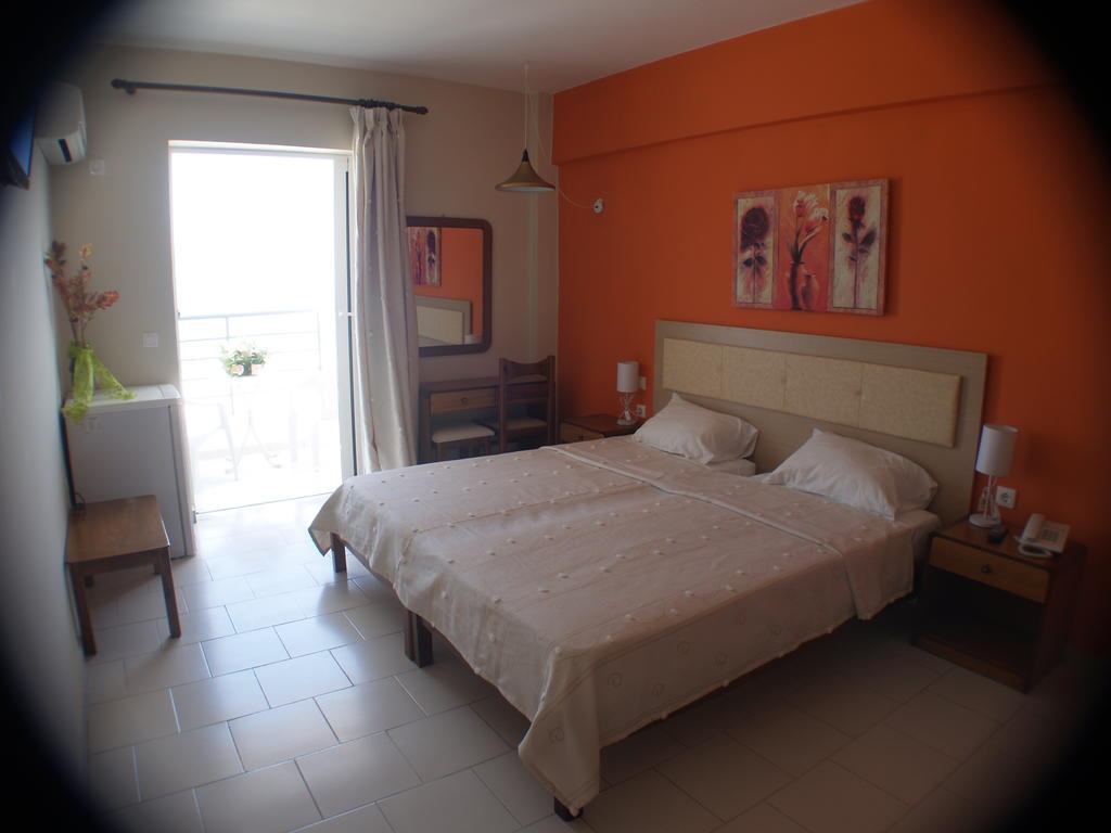 Iolkos Hotel Kárpathos Værelse billede