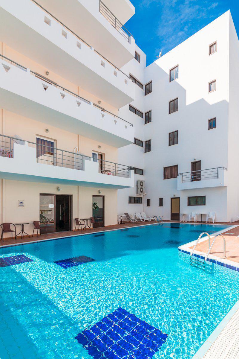 Iolkos Hotel Kárpathos Eksteriør billede
