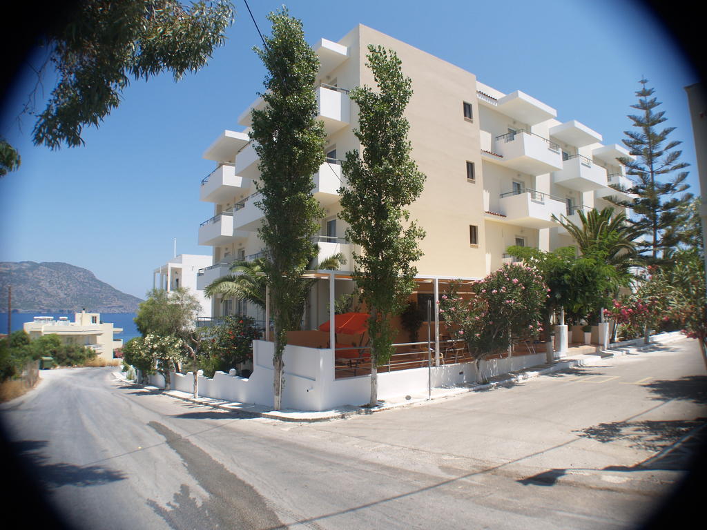 Iolkos Hotel Kárpathos Eksteriør billede